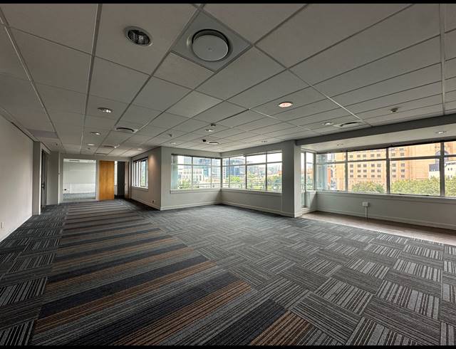 968M² OFFICE TO LET IN SANDTON CENTRAL